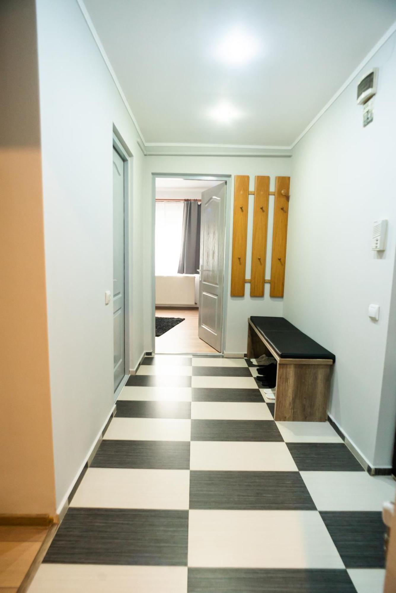 Apartament Dacul Hunedoara Luaran gambar